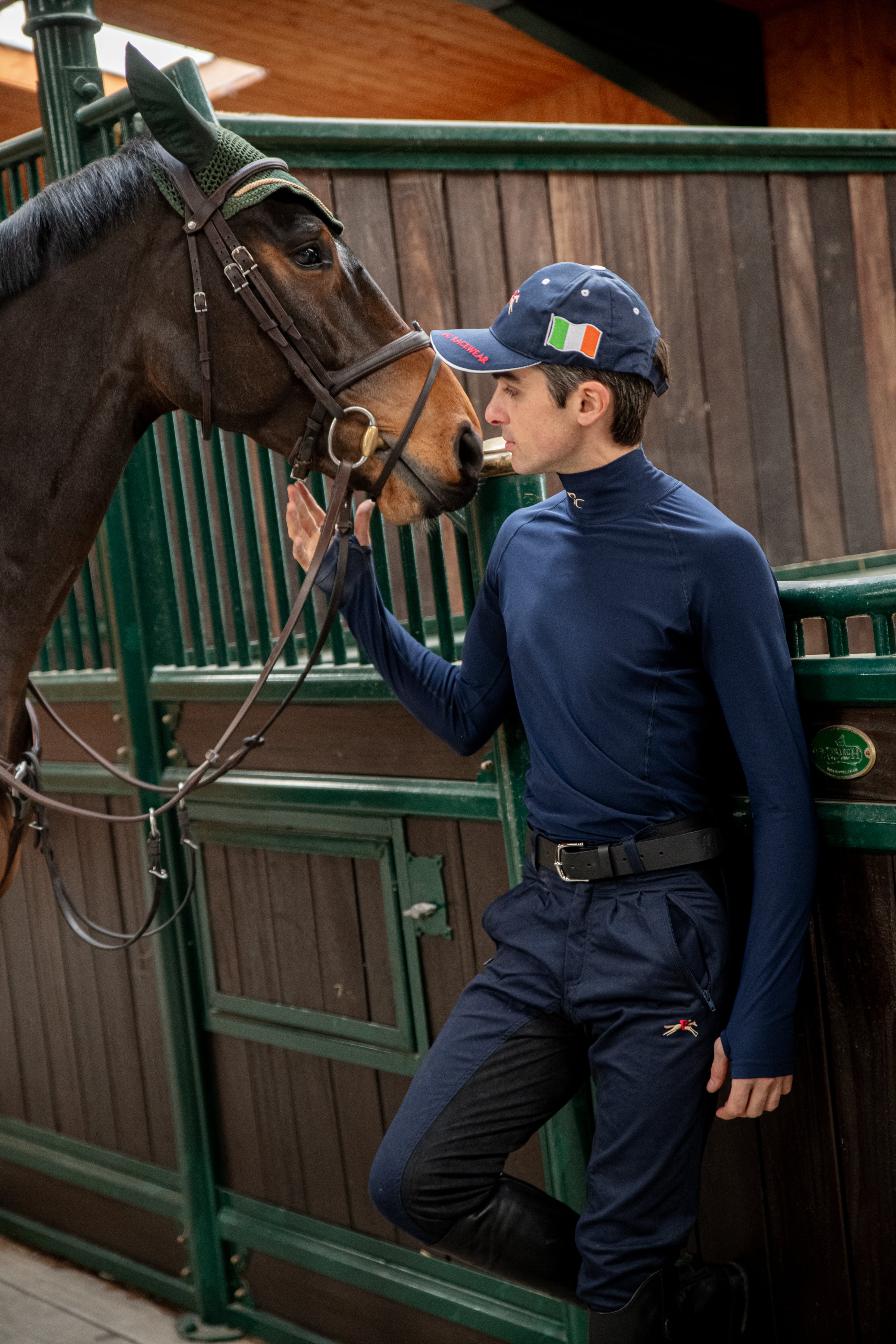 reyal-base-layer-navy