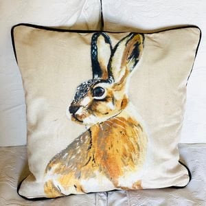 Hector Hare Velvet Cushion Cover